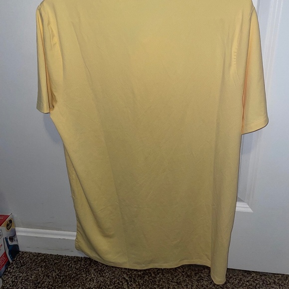 Polo All in Motion Men’s Size medium yellow NWT - Picture 4 of 6
